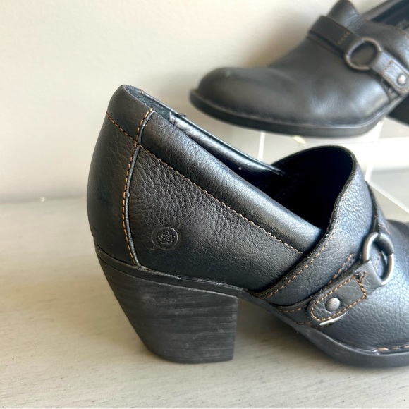 Born Leather Ankle Block Heel Slip On Boots Booties Women Sz 9 Black Strap Moto - Picture 14 of 15